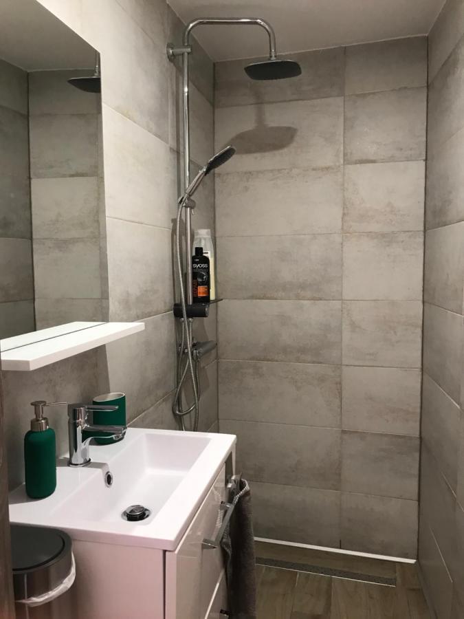2 Pieces Hyper Centre Equipe Et Confortable Тулон Экстерьер фото